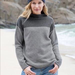 Celtic & Co Gray sweater / turtleneck (M)